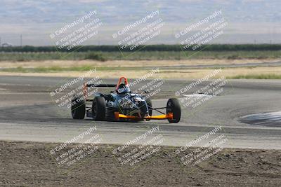 media/Jun-01-2024-CalClub SCCA (Sat) [[0aa0dc4a91]]/Group 6/Race/